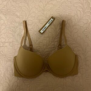 NWT SKIMS Fits Everybody Push Up Demi Bra - 32C